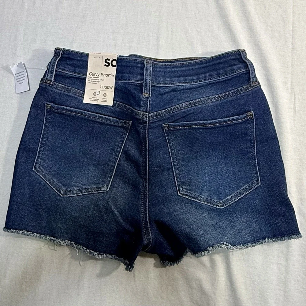 SO Women's Super High Rise Curvy Shortie Shorts Repreve Blue‎ Size 11/30W  NWT